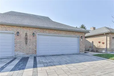 631 LANSDOWNE Avenue, Woodstock, ON N4T 1K2