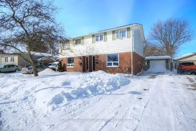106 KEATS Drive, Woodstock, ON N4S 8B8