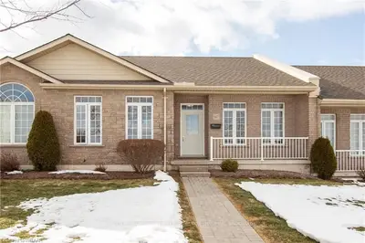 667 SOUTHWOOD Way, Woodstock, ON N4S 9A6