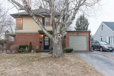 329 VICTORIA Street N, Woodstock, ON N4S 6W6