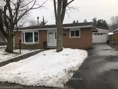 330 KENDALL Street, Woodstock, ON N4S 2B5