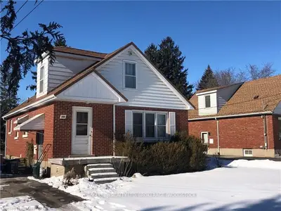385 WELLINGTON Street N, Woodstock, ON N4S 6S8