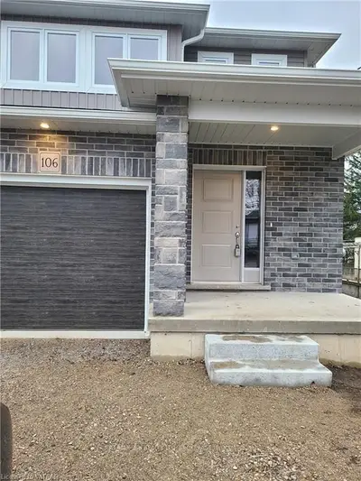 110 DOVER Street, Woodstock, ON N4S 3M1