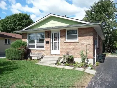 8 Stoney Court N, Tillsonburg, On N4g 4r7