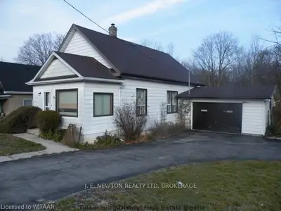 16 Simcoe Street, Tillsonburg, On N4g 2h5