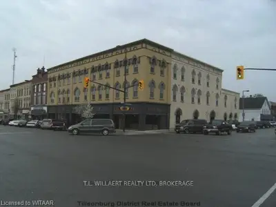 17 Brock Street W 205, Tillsonburg, On N4g 2a3