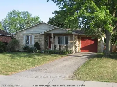 23 Barker Street, Tillsonburg, On N4g 1e4