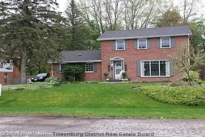 13 Thistle Court, Tillsonburg, On N4g 2s8