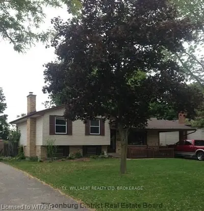 19 Centennial Avenue, Tillsonburg, On N4g 4r5