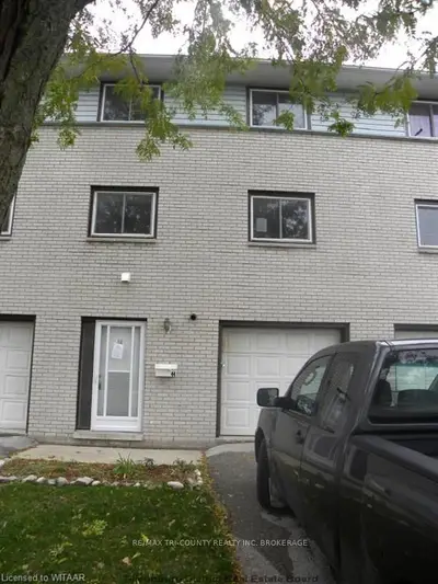 129 Concession Street E 44, Tillsonburg, On N4g 4n4