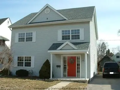 42 Denton Avenue, Tillsonburg, On N4g 3w6
