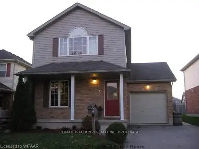 3 Tulip Drive, Tillsonburg, On N4g 5s6