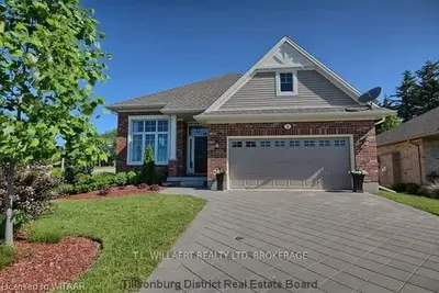 2 Park Place, Tillsonburg, On N4g 0b8