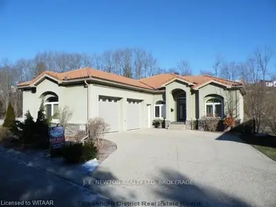 14 Savannah Court, Tillsonburg, On N4g 5x3