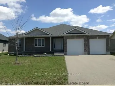 8 Morning Glory Drive, Tillsonburg, On N4g 5s8