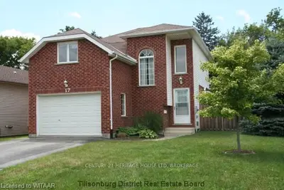 17 Magnolia Drive, Tillsonburg, On N4g 5n9