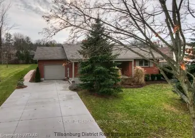 39 Lorraine Avenue, Tillsonburg, On N4g 4z9