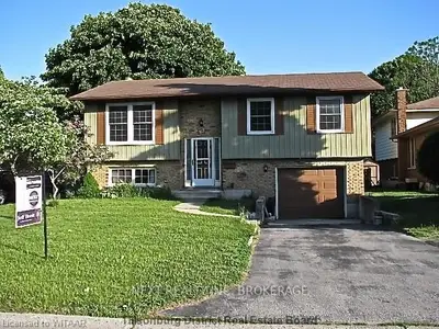23 Centennial Avenue, Tillsonburg, On N4g 4r5