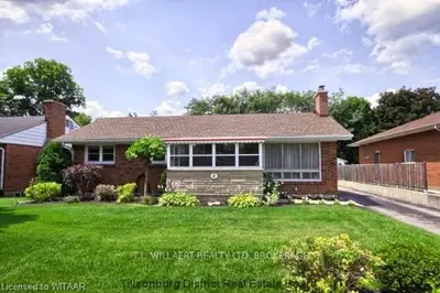 4 Alexander Avenue, Tillsonburg, On N4g 2x9