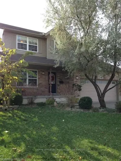 47 Barker Street, Tillsonburg, On N4g 5n7