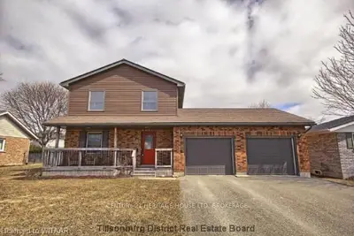20 Adams Avenue, Tillsonburg, On N4g 5b3