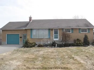 182 Quarter Town Line Road, Tillsonburg, On N4g 4e1