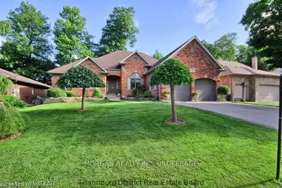 16 Woodside Drive, Tillsonburg, On N4g 5p9