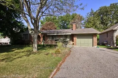 38 Lorraine Avenue, Tillsonburg, On N4g 4v3