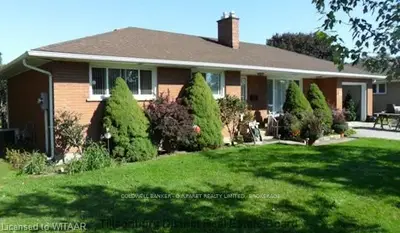 20 Maple Lane, Tillsonburg, On N4g 2y7