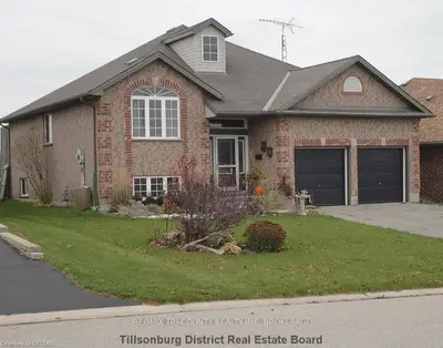 6 Crocus Avenue, Tillsonburg, On N4g 5s7