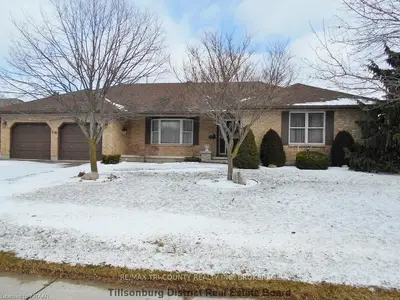 18 Gibson Drive, Tillsonburg, On N4g 5g5