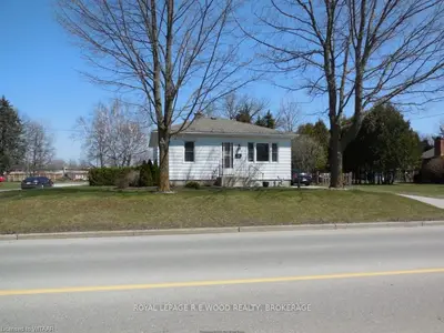 130 Lisgar Avenue, Tillsonburg, On N4g 3l6