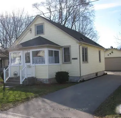 21 Frances Street, Tillsonburg, On N4g 1e8