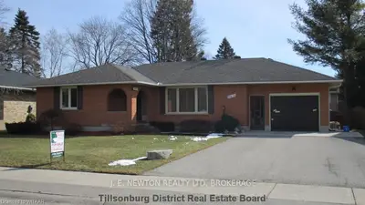 31 Allen Street, Tillsonburg, On N4g 4v7