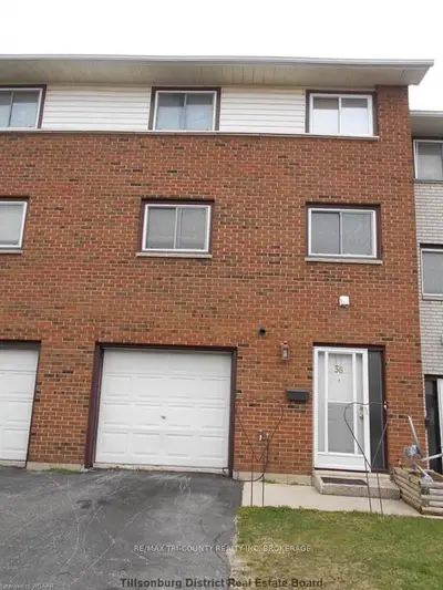 129 Concession Street E 36, Tillsonburg, On N4g 4n4