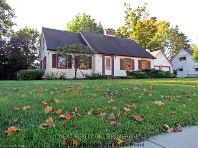 17 Joseph Street, Tillsonburg, On N4g 1h9