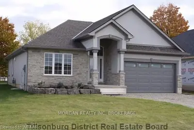 12 Victoria Way, Tillsonburg, On N4g 3z5
