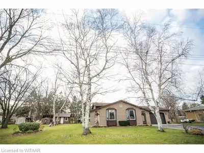 17 Hurley Avenue, Tillsonburg, On N4g 4a7