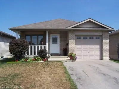 30 Herford Street, Tillsonburg, On N4g 4v2