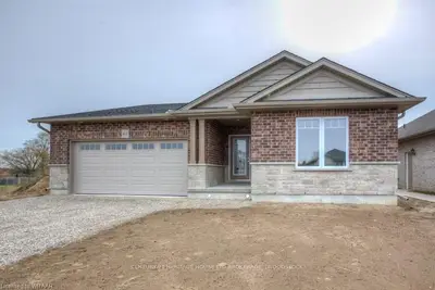 61 Pine Street, Tillsonburg, On N4g 0a2