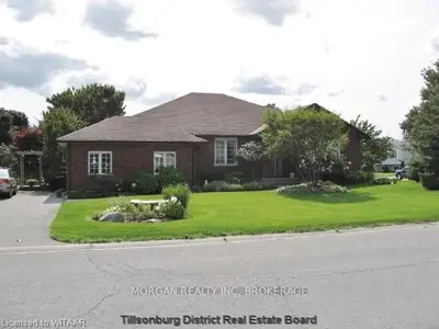 36 Fernwood Drive, Tillsonburg, On N4g 4z7