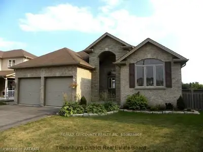 13 Woodhatch Crescent, Ingersoll, On N5c 4a2