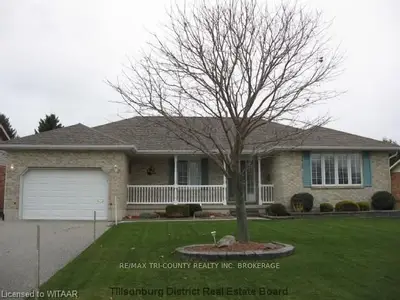 26 Hunter Crescent, Tillsonburg, On N4g 4y4