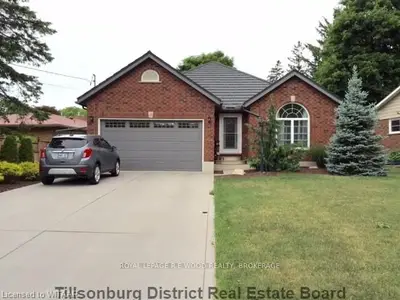 50 Parkwood Drive, Tillsonburg, On N4g 2b9