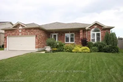 11 Mcmillan Court, Ingersoll, On N5c 4h3