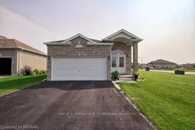 30 Owen Street, Ingersoll, On N5c 4h4
