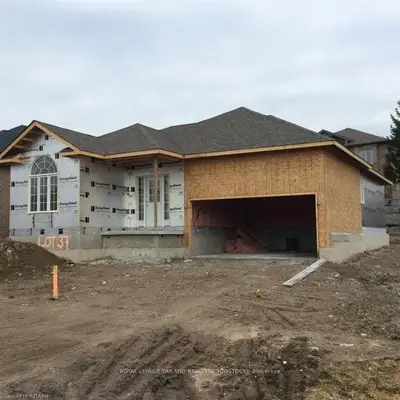 245 Fairway Road, Woodstock, On N4s 1w2