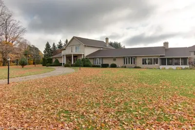 822 Lansdowne Avenue, Woodstock, On N4s 7v9