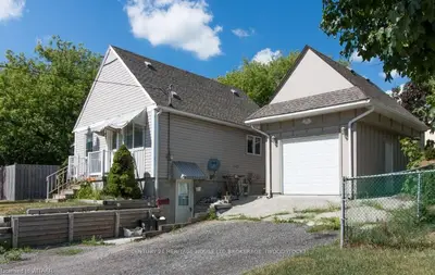 83 Cedar Street, Woodstock, On N4s 3p9