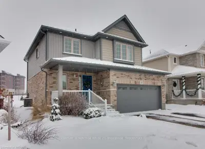 407 Fairway Road, Woodstock, On N4t 0e1